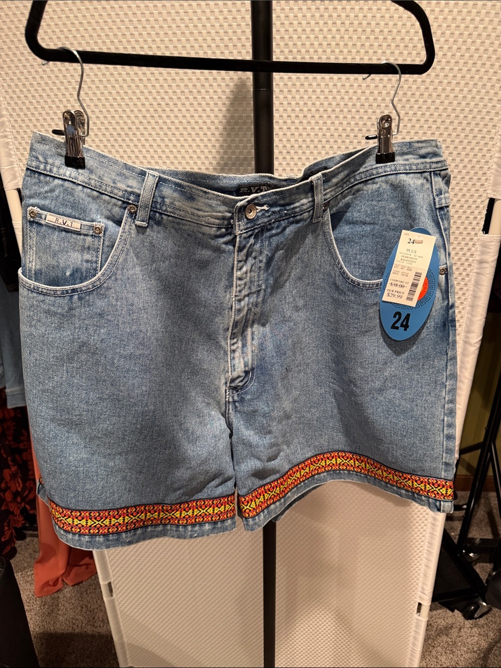 146. Revolt R.V.T Bohemian Rhapsody Shorts 24W - Picture 2 of 2